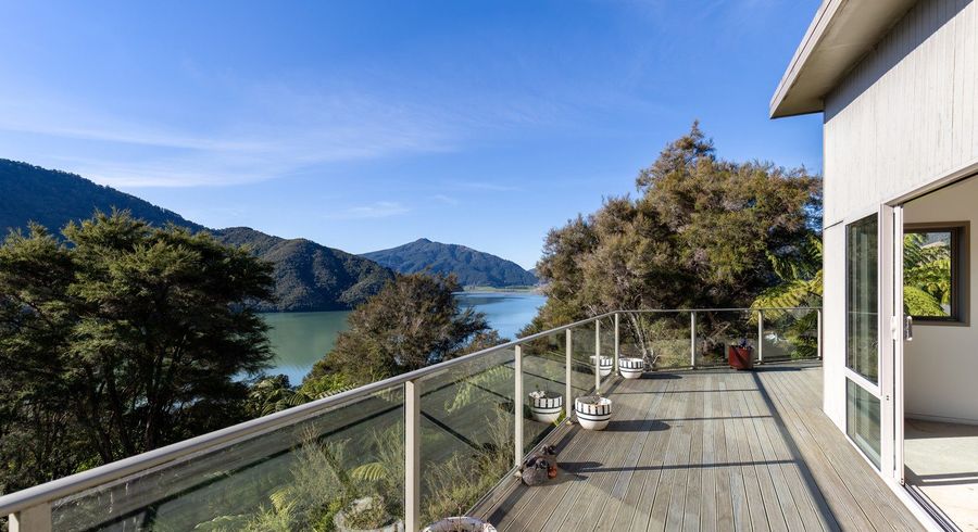  at 50 Tepuia Heights, HAVELOCK, PICTON