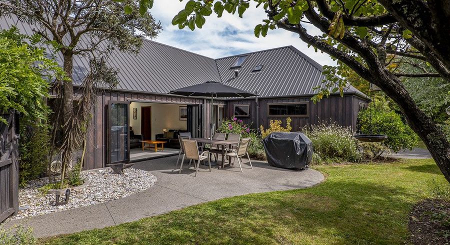  at 25 Cricklewood Place, Avonhead, Christchurch