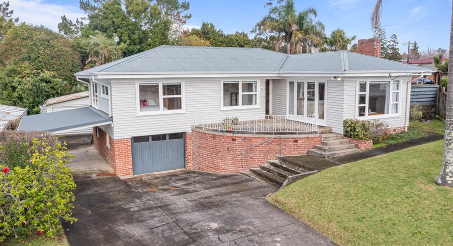  at 25 Beaubank Road, Kelston, Waitakere City, Auckland