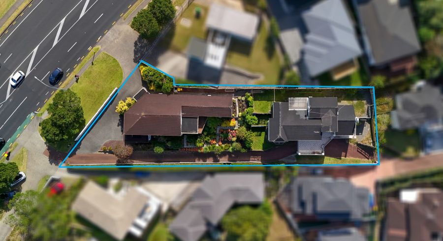  at 495 & 495A East Coast Road, Murrays Bay, North Shore City, Auckland