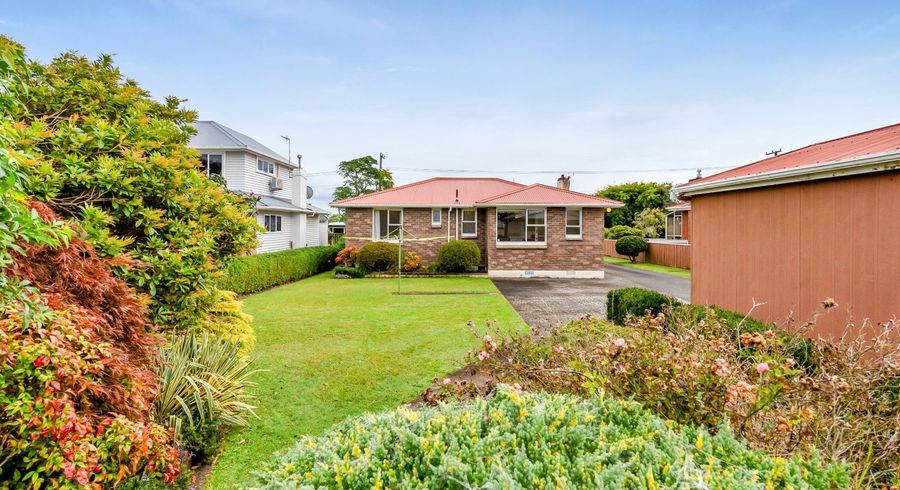  at 38 Cowling Road, Hurdon, New Plymouth