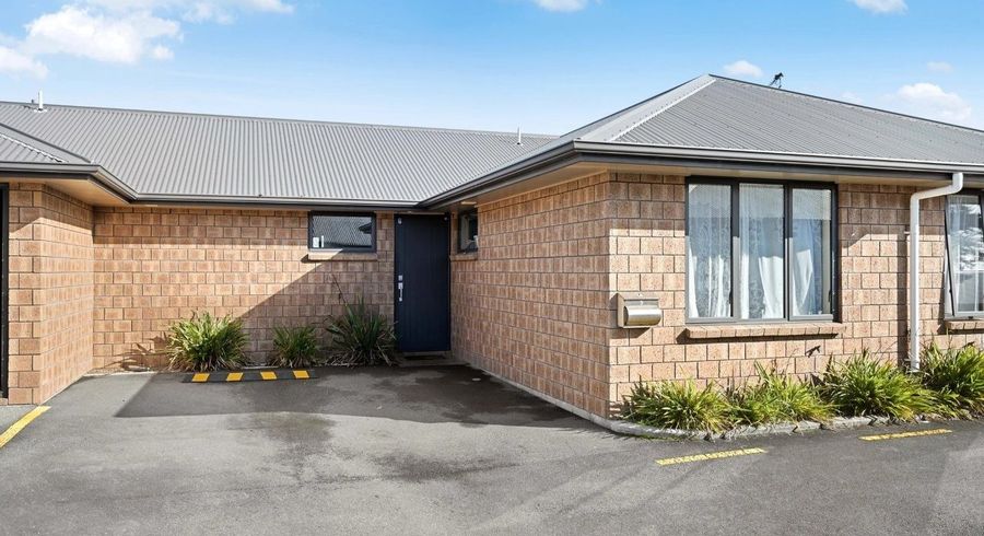  at 7/102 Old Farm Road, Hamilton East, Hamilton, Waikato