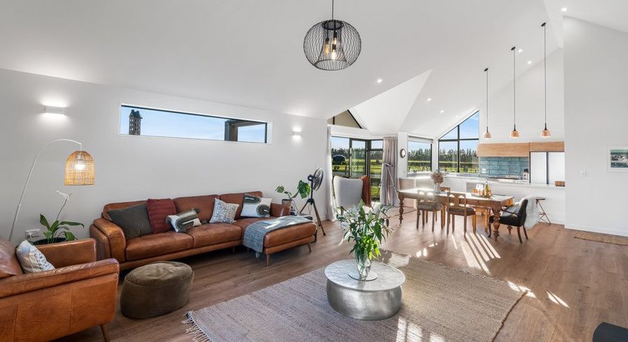  at 16 Holmes Lane, Chatham Island, Chatham Islands