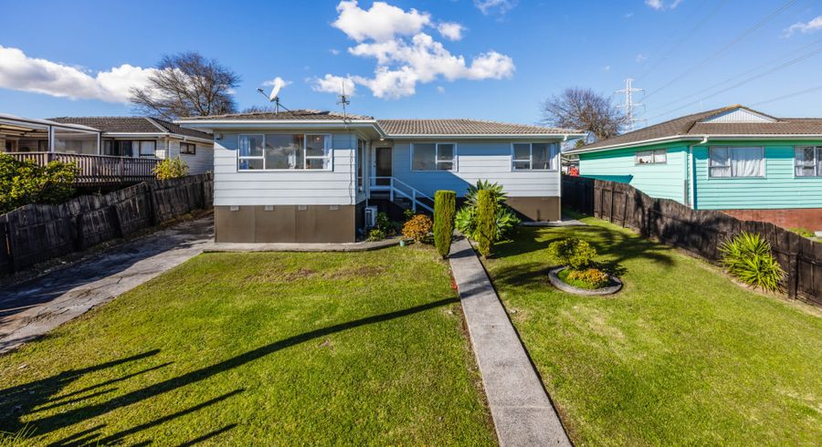  at 52 Zelda Avenue, Clover Park, Manukau City, Auckland