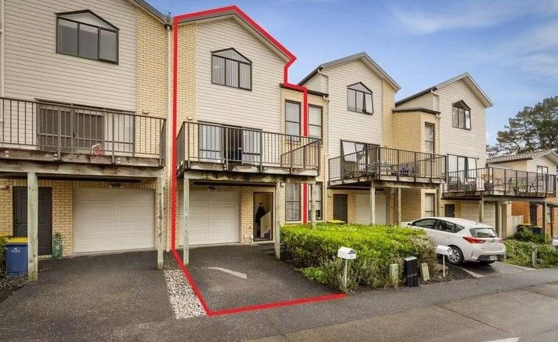  at 45/172 Mcleod road, Te Atatu South, Waitakere City, Auckland