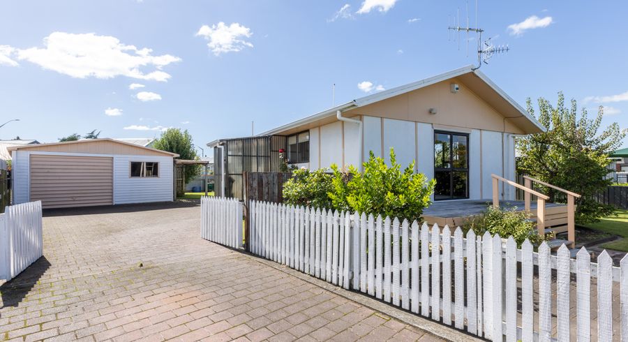  at 102 Tait Drive, Greenmeadows, Napier