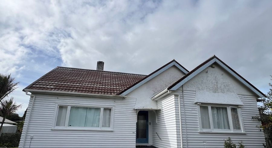  at 946 Dominion Road, Mount Roskill, Auckland City, Auckland
