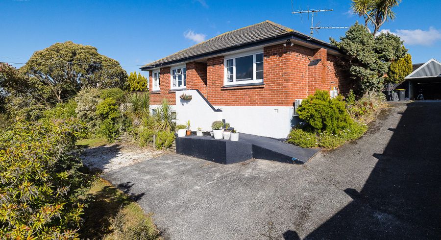  at 98 Dunrobin Street, Waverley, Dunedin, Otago