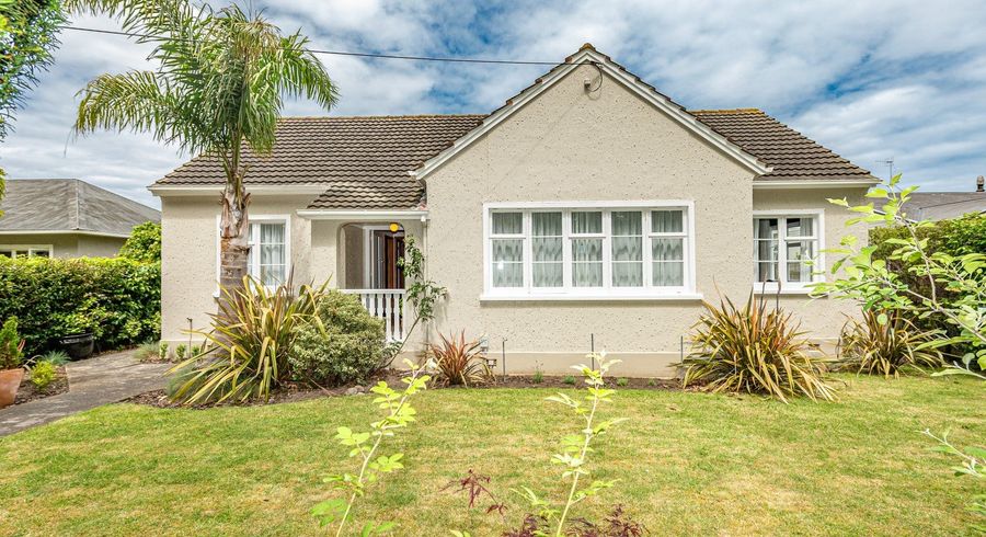  at 19 Kent Road, Saint Johns Hill, Whanganui, Manawatu / Whanganui