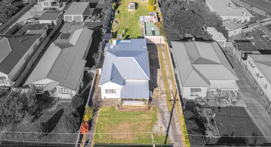  at 8 Wakefield Street, Whanganui East, Whanganui