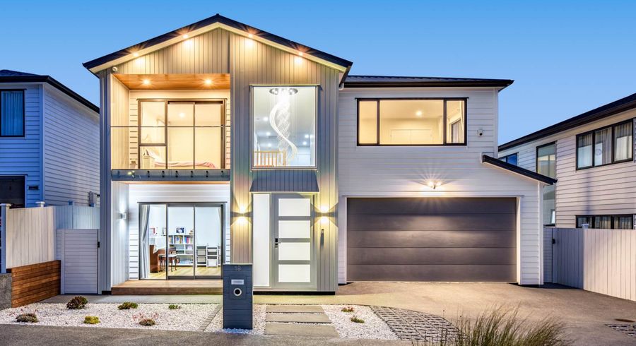  at 19 Bight Road, Long Bay, Auckland