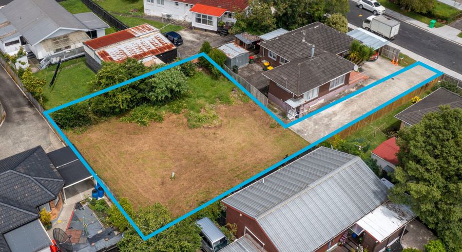  at 27A Daytona Road, Henderson, Waitakere City, Auckland