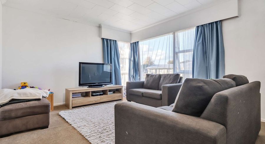  at 11 Leong Avenue, Dinsdale, Hamilton, Waikato