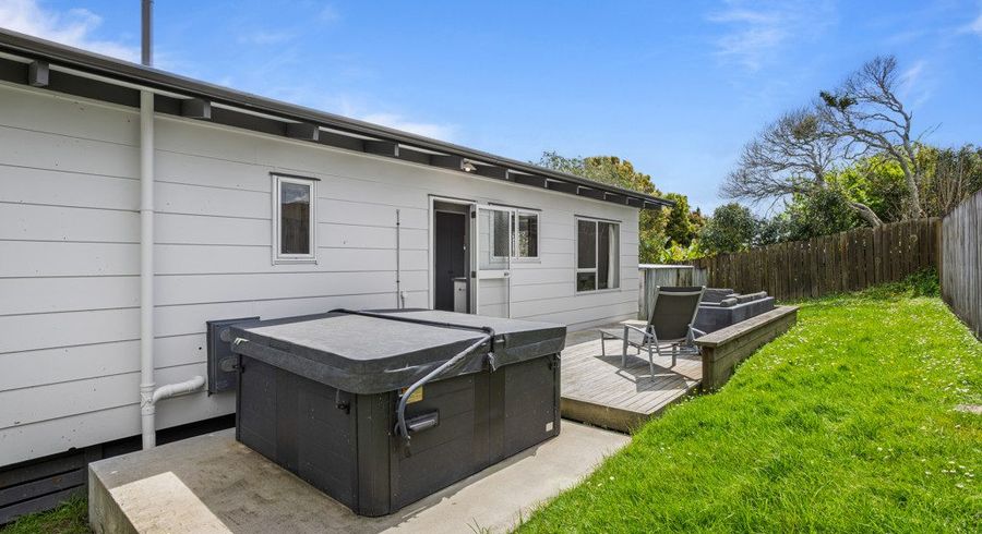  at 8 Ozone Road, Stanmore Bay, Rodney, Auckland