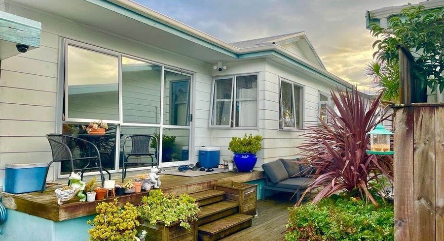  at 81A Sunderlands Road, Half Moon Bay, Manukau City, Auckland