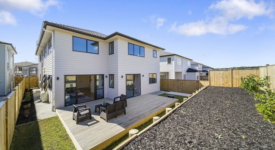  at 5 Eastfield Avenue, Flat Bush, Auckland