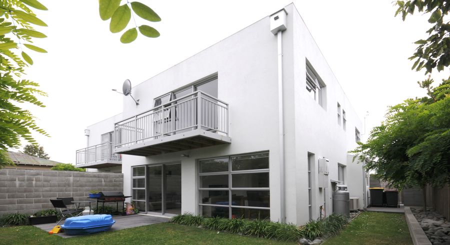 at 1/35 Mathesons Road, Phillipstown, Christchurch