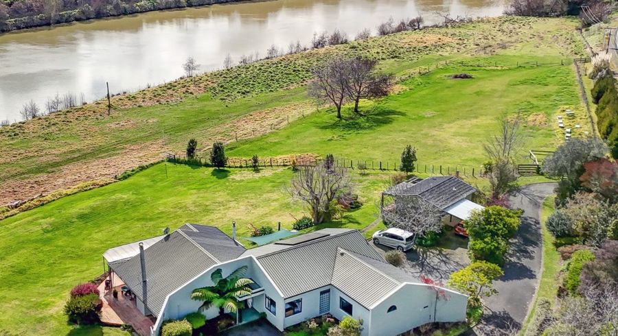  at 39 Riverbank Road, Okoia, Whanganui, Manawatu / Whanganui