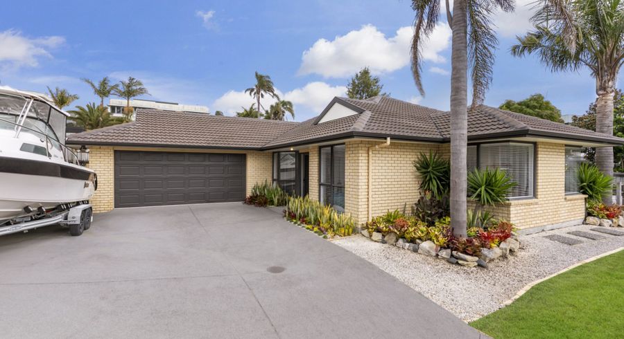  at 3 Gibbia Way, Beachlands, Manukau City, Auckland