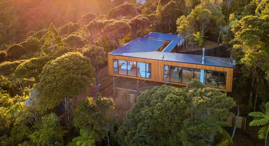  at 32 Range Road, Swanson, Auckland