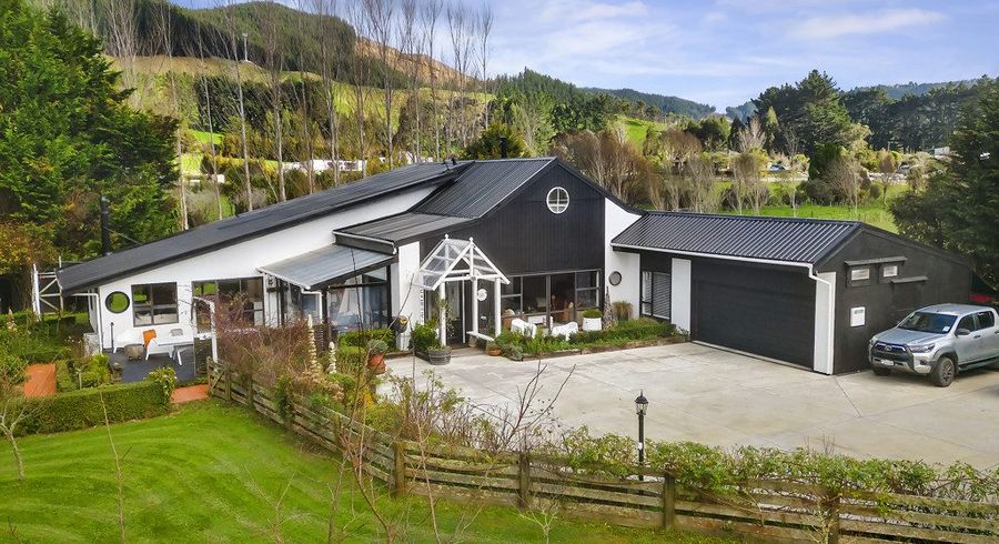  at 111A Johnsons Road, Whitemans Valley, Upper Hutt, Wellington