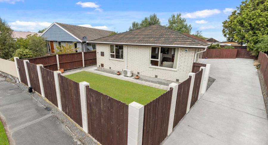  at 1/29 Heathglen Avenue, Parklands, Christchurch