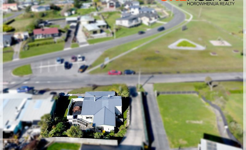  at 50 Signal Street, Foxton Beach, Foxton