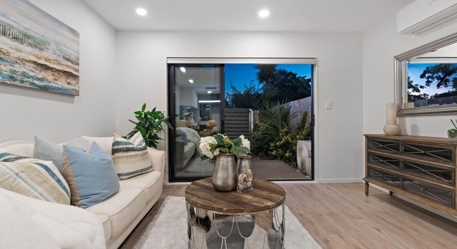  at 6/237 Swanson Road, Henderson, Waitakere City, Auckland