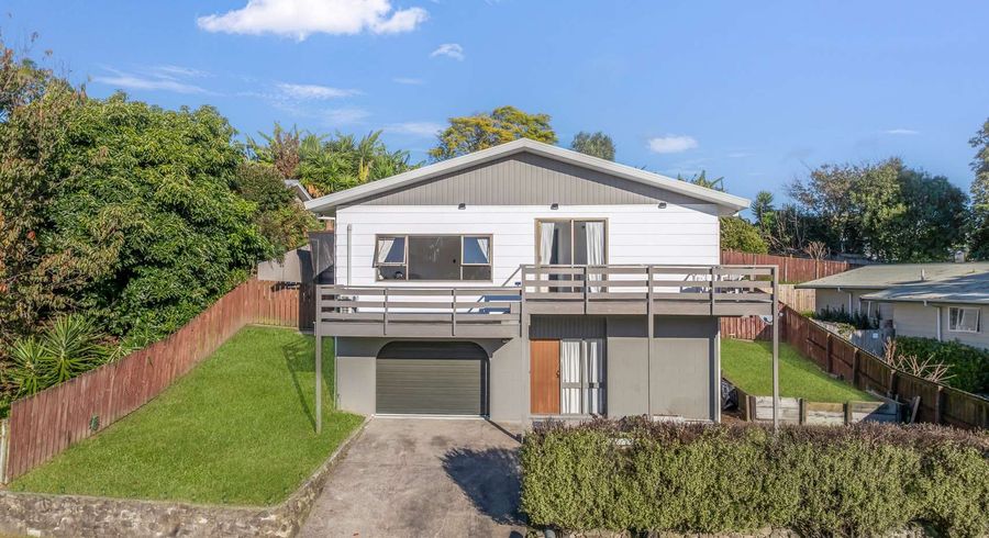  at 11 Dunton Drive, Welcome Bay, Tauranga, Bay Of Plenty