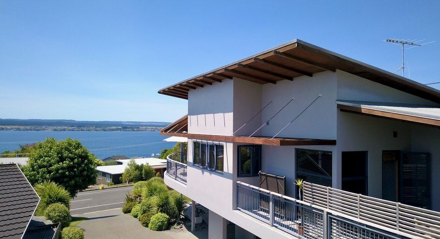  at 18 Wakeman Road, Acacia Bay, Taupo