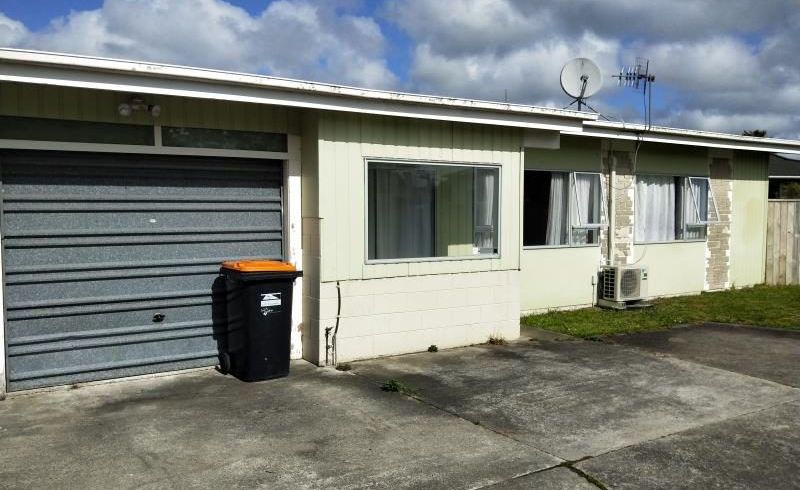  at 4/37 Wood Street, Takaro, Palmerston North, Manawatu / Whanganui