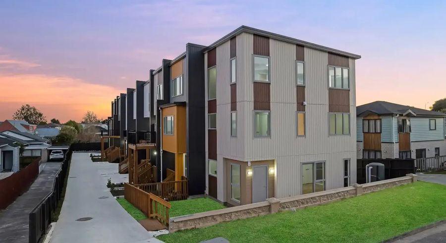  at 4 Lots/8 Reeves Avenue, Papatoetoe, Manukau City, Auckland