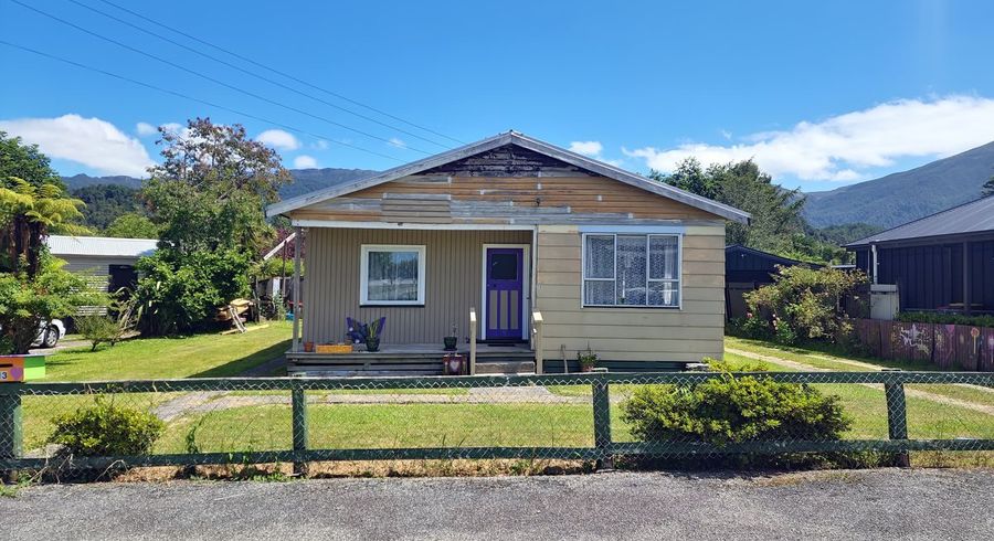  at 13 Hart Street, Blackball, Greymouth