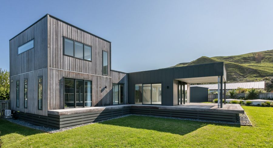  at 17 Beach Cove, Wainui, Gisborne