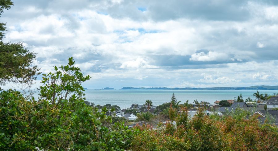  at 3/47 East Coast Road, Milford, North Shore City, Auckland
