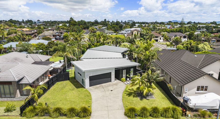  at 60 Intrepid Crescent, Beachlands, Manukau City, Auckland