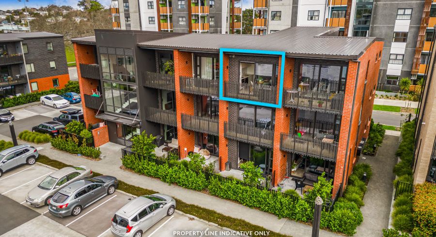  at 204/2A Matatiki Street, Northcote, Auckland