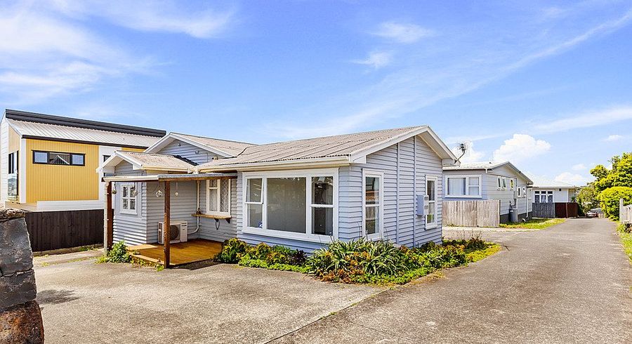  at 1/148 Boundary Road, Blockhouse Bay, Auckland
