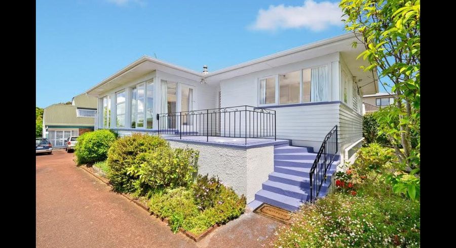  at 12 Holland Rd, Hillcrest, North Shore City, Auckland