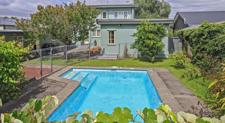  at 811 St Aubyn Street West, Saint Leonards, Hastings, Hawke's Bay