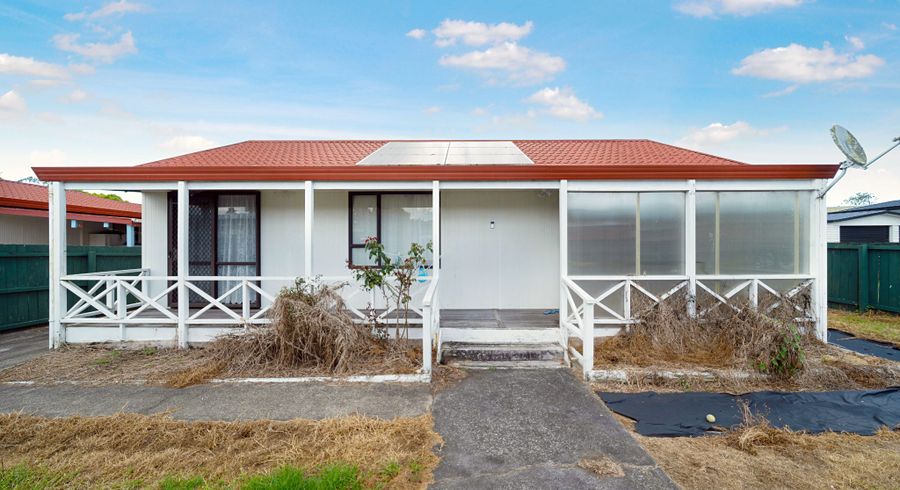  at 4 Ireland Place, Ranui, Auckland