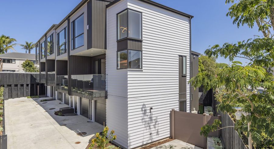  at 17D John Jenning Drive, Albany, North Shore City, Auckland