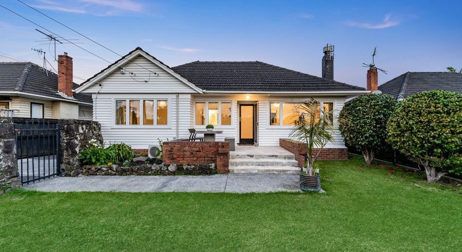  at 25 Stanhope Road, Mount Wellington, Auckland