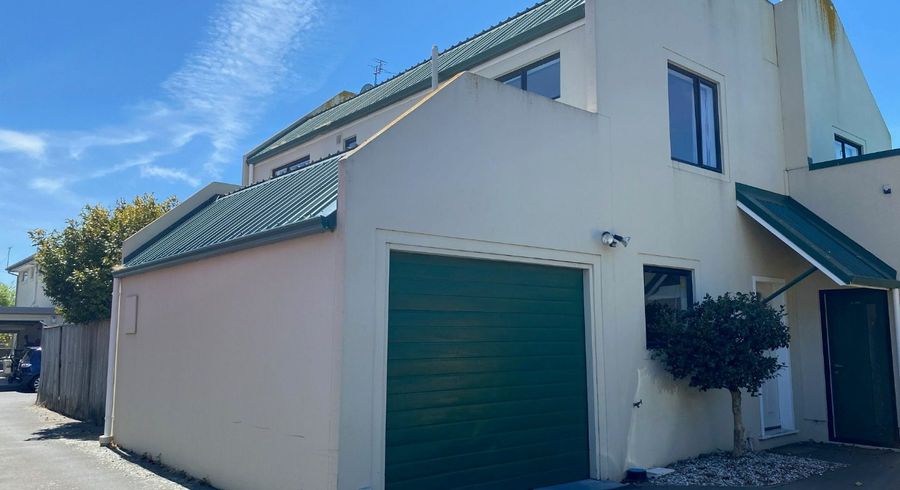  at 1/253 Kilmore Street, City Centre, Christchurch City, Canterbury