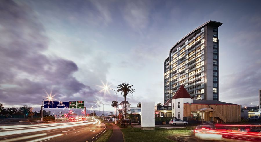  at 311/8 Lakewood Court, Manukau, Manukau City, Auckland