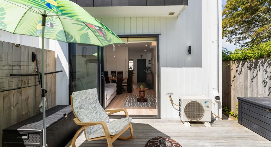  at 8/28 Smythe Road, Henderson, Waitakere City, Auckland