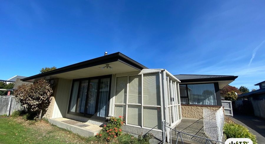  at 1/199 Memorial Avenue, Burnside, Christchurch City, Canterbury