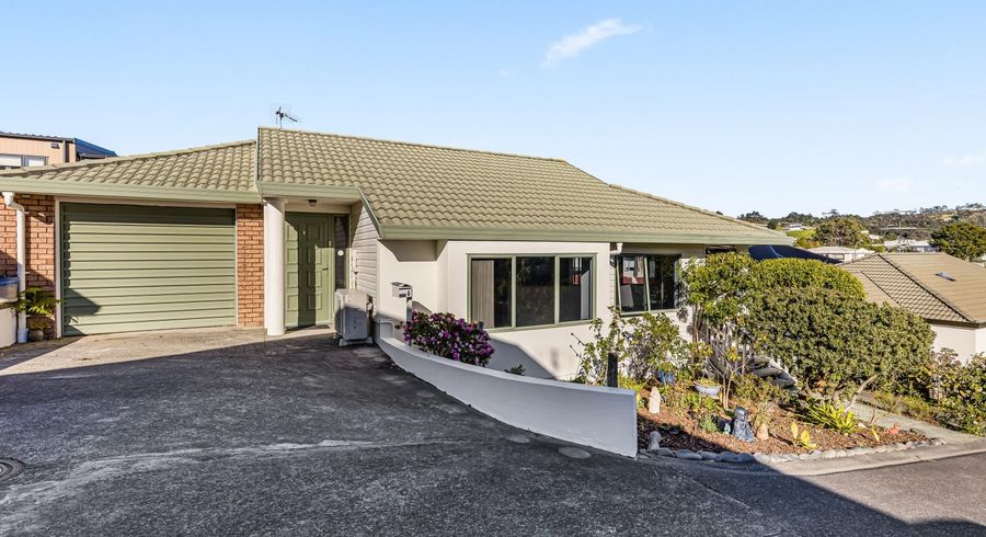  at 6 Palmgreen Court, Stanmore Bay, Rodney, Auckland