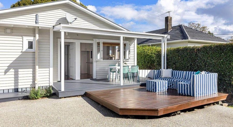  at 25 Lambeth Road, Mount Eden, Auckland