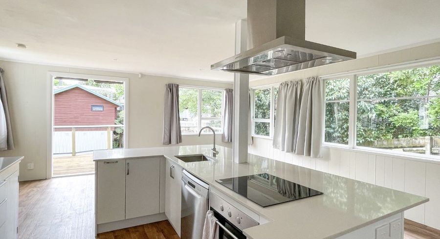  at 26B Saxon Street, Waterview, Auckland